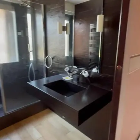 Apartment Avenue Foch Penthouse *