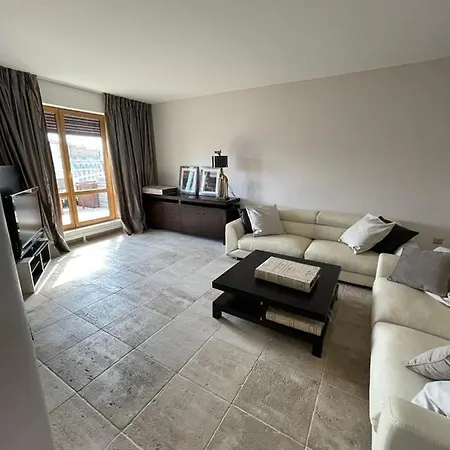 Avenue Foch Penthouse *